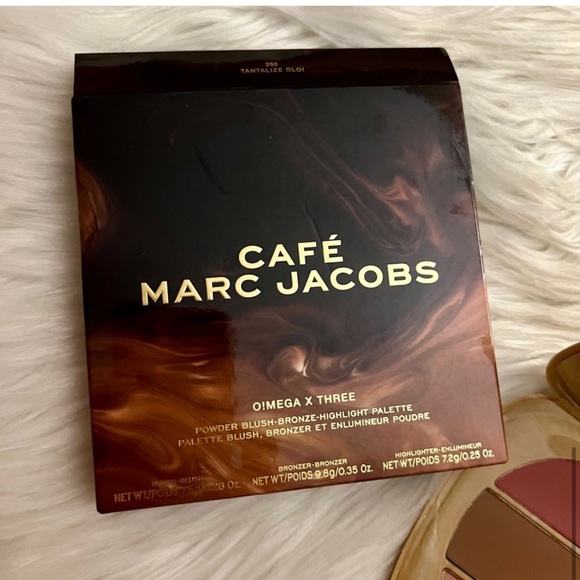 MARC JACOBS -O!Mega x Three Powder Blush-Bronze Highlight Palette - Picture 8 of 11